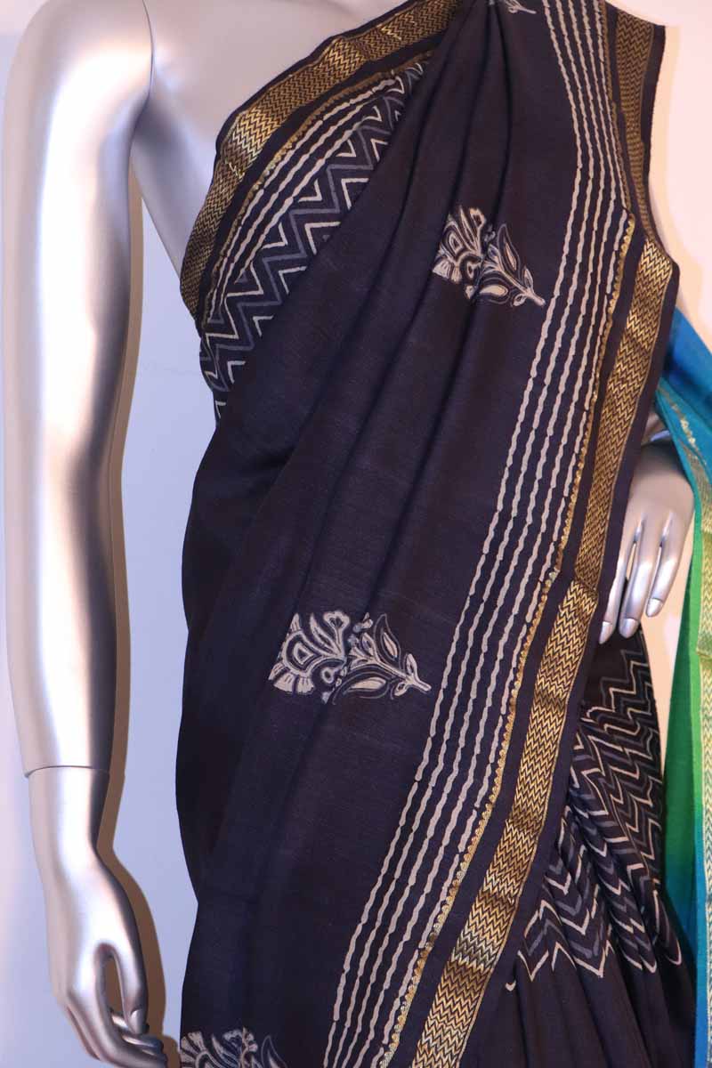 Exclusive Printed Tussar Silk Saree AH203468